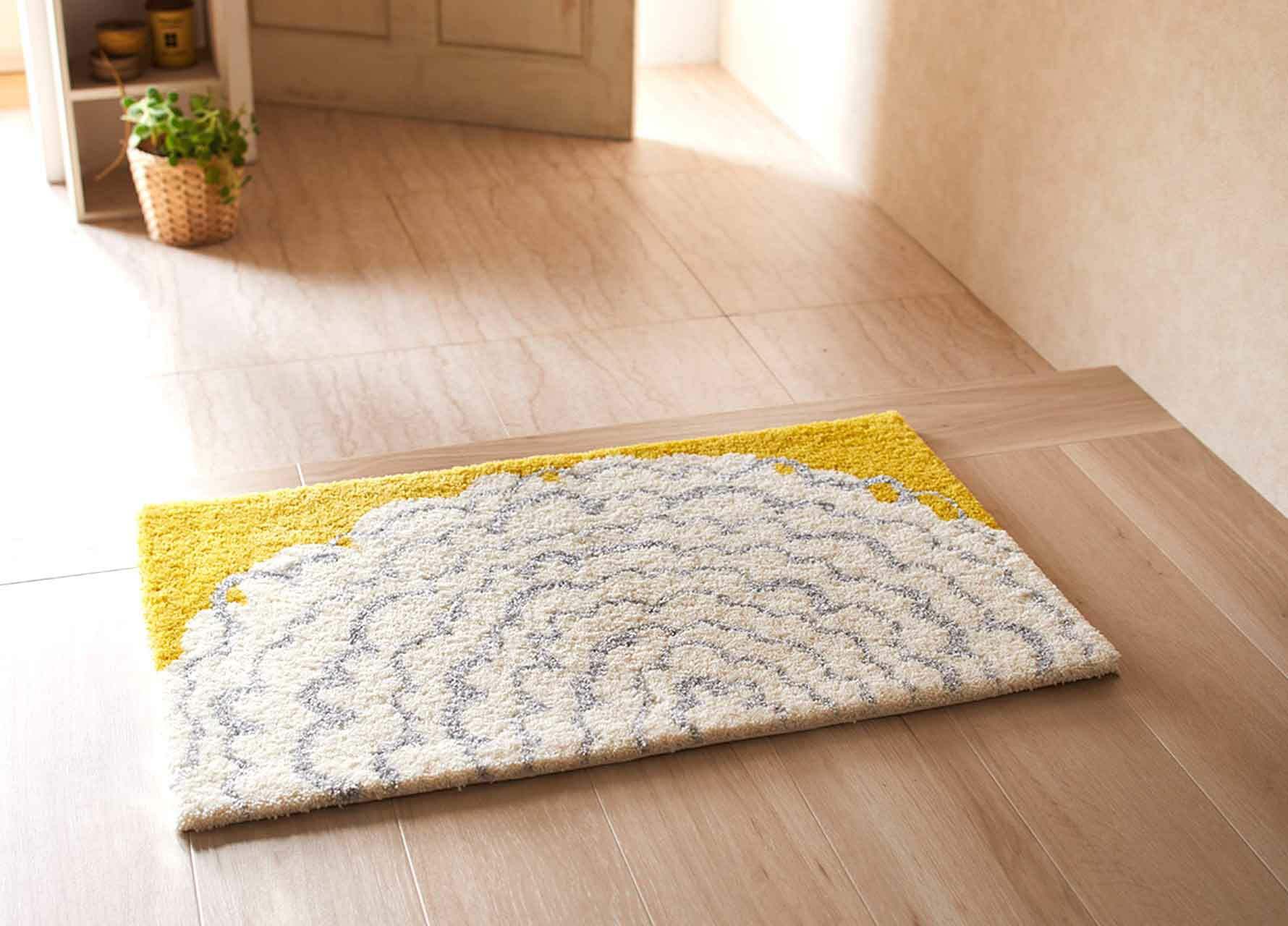 バスマット　玄関マット等に☆美品 北欧 玄関マット イハナマット 防ダニ すべり止め 45×75cm｜スミノエ