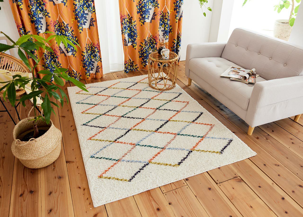 北欧ラグ アーガイルラグ 防ダニ すべり止め 床暖房対応 130×185cm